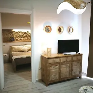 Amelia Apts & Affittacamere Alghero
